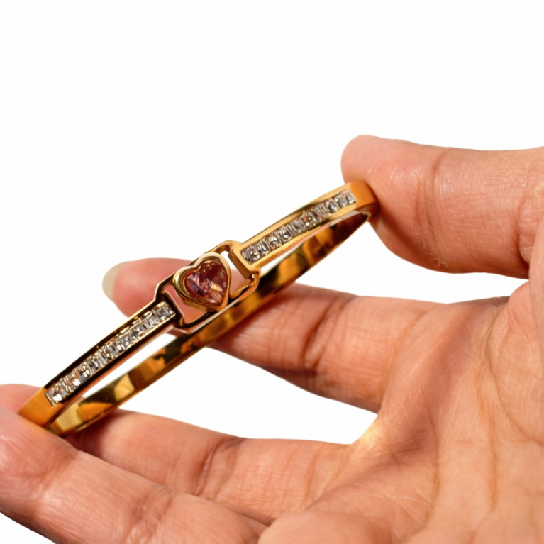 Heirloom Charm